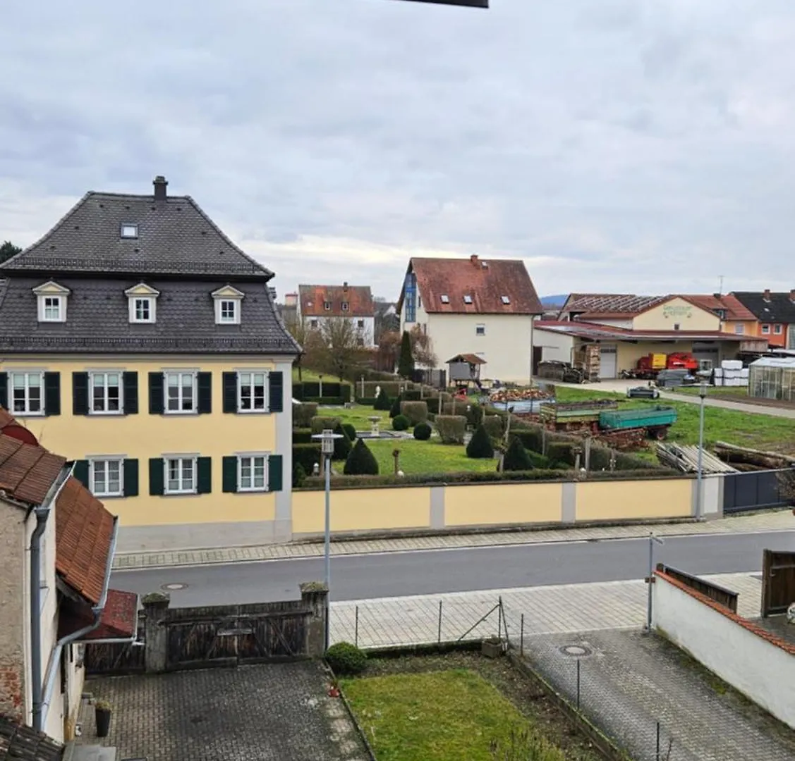 Ferienwohnung As 5 One & Two Bamberg - Modern In Ruhiger Lager Mit Balkon Hallstadt 0*,